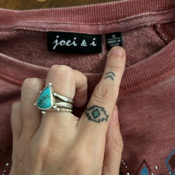 Joei & I western crop top sweatshirt small - Picture 3 of 3